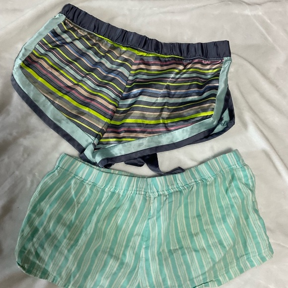 3 Vintage Victorias Secret Striped and Floral Pajama Shorts - Picture 8 of 9